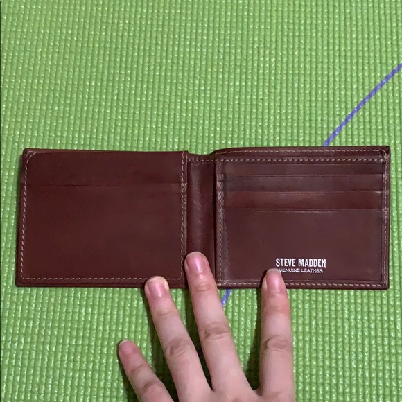 Steve Madden Wallet - Picture 2 of 3